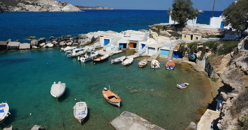 Milos : les plus beaux sites, et les plus fréquentés